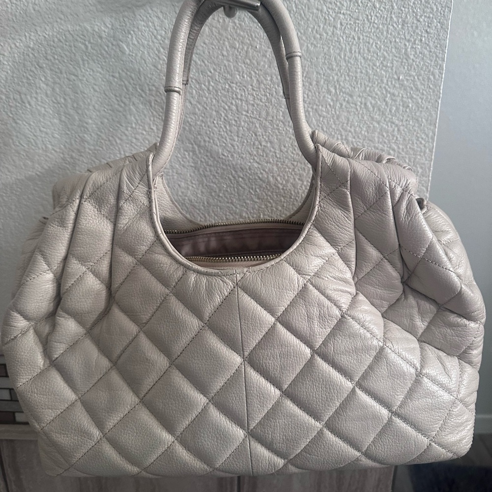 ANTONIO MELANI Quilted Shoulder Bag - Cream